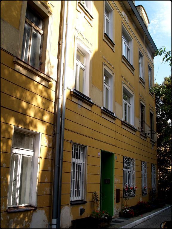 كارلوفي فاري Apartment Krale Jiriho المظهر الخارجي الصورة